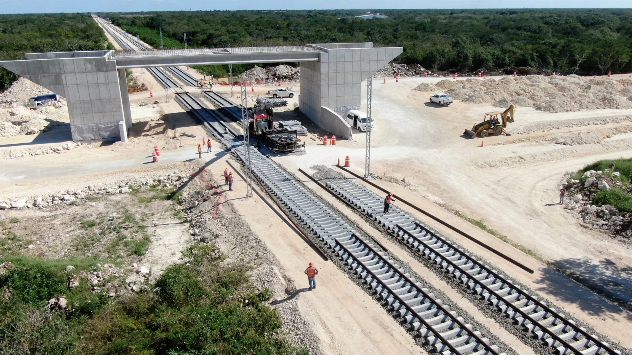OBRAS PARA ESTRUCTURAS DE CONCRETO PARA TREN MAYA