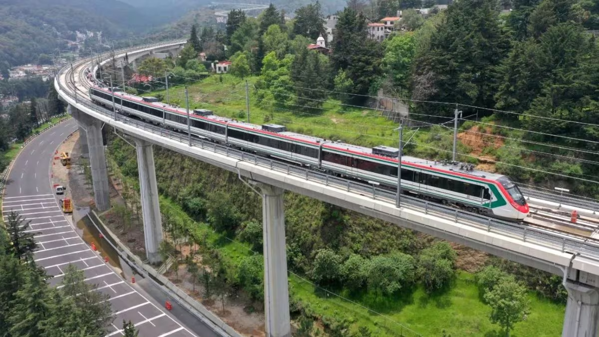 Construcción del tramo ferroviario ZINACANTEPEC tramo1 subtramos 1,2 3 km 0-600 al km 36+150 “Tren Interurbano México-Toluca” Ejecución Estructuras de homigon y autocimbra