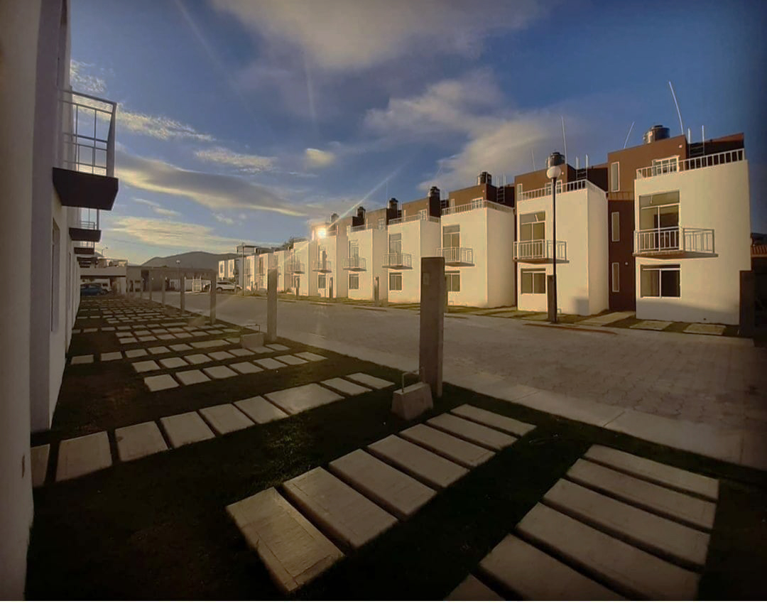 Onix II Construcción de “Segunda Etapa de Residencial” Urbanización y 14 Casas